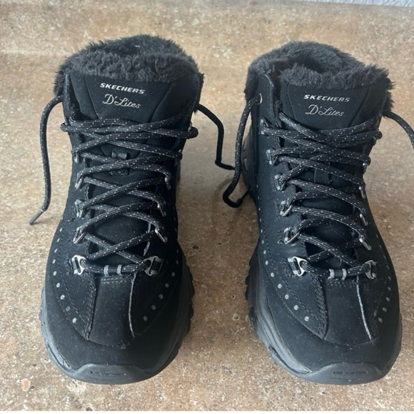 Skechers Hiker Hiking Boot Size 8 Womens Black Faux Fur Trim Leather Winter Snow - Picture 2 of 5